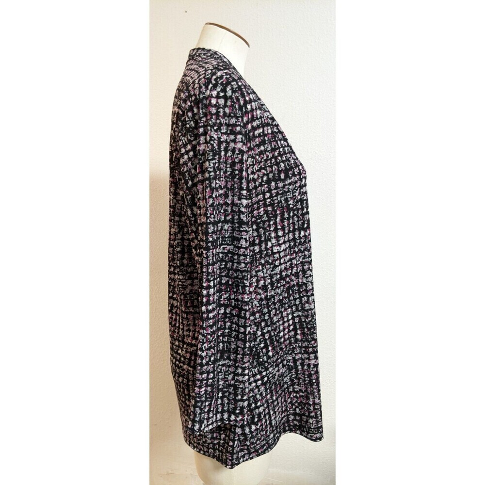 Women's CHICO'S Faux Wrap Top 3/4 Sleeve Stretch Top Black/Purple 2 or 12/14 - Picture 7 of 9